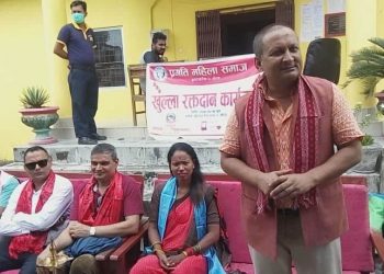 सुन्दरहरैचामा ३६ जनाले गरे रक्तदान