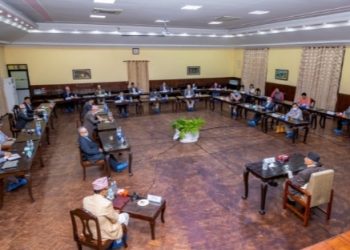 प्रधानमन्त्रीले भने -‘म र राष्ट्रपतिविरुद्ध षडयन्त्र भयो, ‘पार्टी फुट्ने संकेत’