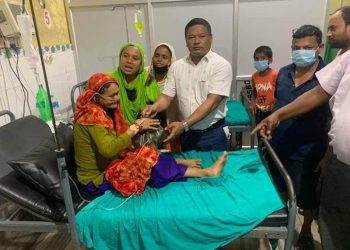 दुहबीमा बिपिको स्मृतिमा बिरामीलाई फलफुल
