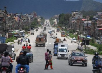 भोलिदेखि सार्वजनिक यातायात चलाउन व्यवसायी तयार