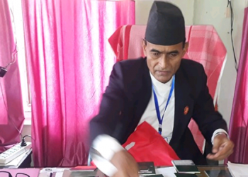 श्रम कार्यालयका प्रमुख सञ्जेलमाथि आफ्नै सहयोगी बाट कुटपिट