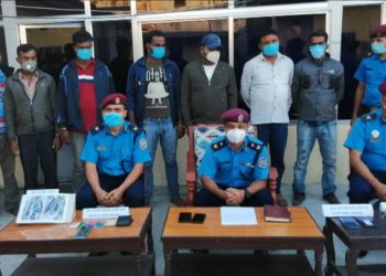 दुहबीका ५ जुवाडे सहित  ७ जना जुवाडे पक्राउ