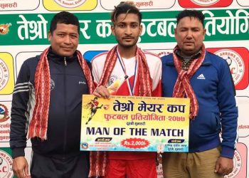 दुहबीको तेस्रो मेयरकप फुटबलमा दुहबी वडा नम्बर ३ क्वाटर फाइनलमा