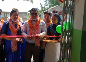 दुहबी नगर प्रमुख गच्छदारद्वारा दुहबीमा एकैदिन  तीन आधारभुत स्वास्थ चौकी उद्घाटन