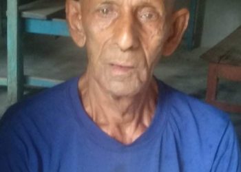 दुहबीमा एक वृद्ध ब्यक्ती जीवन बचाइदिन हारगुहार मागे