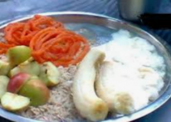 खेतीपाती सकेर ‘रैब’ पर्व मनाउँदै पूर्वका थारु समुदाय