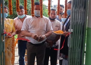 दुहबी नगर अस्पताल अब दौडियो: मेयर गच्छदार, मेयर गच्छदारद्वारा दुहबीमा एकैदिन ४ वटा आधारभुत स्वास्थ्य चौकीको उद्घाटन