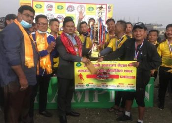 प्रथम दुहबी आमन्त्रण भेट्रान फुटबलको उपाधी हाम्रो धरानलाई