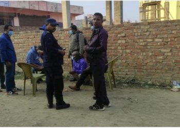 कोरोनाविरुद्धको खोप बिक्री गर्ने दुई स्वास्थ्यकर्मी अख्तियारको नियन्त्रणमा