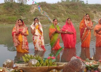 सुनसरीको दुहबी लगायत तराई मधेसमा चैते छठको रौनक