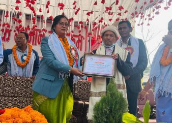 दुहबी १२ नम्बर वडामा ज्येष्ठ नागरिकहरु सम्मानित
