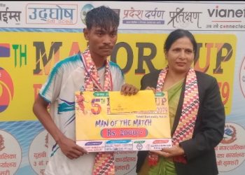 दुहबी १० लाई स्तब्ध पार्दै दुहबी वडा नम्बर ८ मेयरकपको उपाधी नजिक फाइनलमा