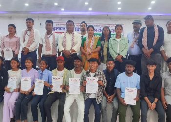 दुहबीमा १ महिने कम्प्युटर तथा युवाहरूको लागी व्यवसायिक योजना निर्माण तालीम सम्पन्न ।