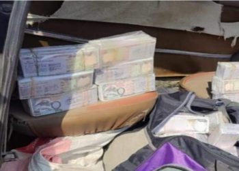 सुनसरी प्रहरी द्वारा भारतीय गाडीबाट  झण्डै २ करोड नक्कली नोट बरामत ।