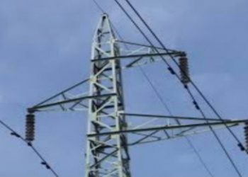 दुहबीका एक युवा हाई टेंशन लाइन माथि मृत अवस्थामा फेला ।