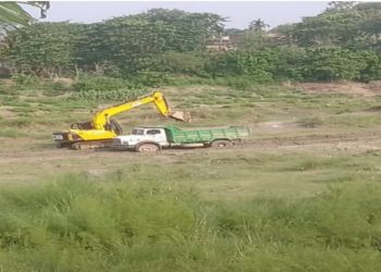 माटो काट्ने बिवादले दुहबीको जाबिर मियाको ज्यान जादा समेत रोक्न सकेन मोरङ प्रहरी र बुढीगंगाका जनप्रतिनिधिले अवैध खोला दोहन ।